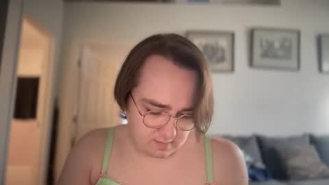 Snapshot of ajuliebellelemons chatting on March 19, 2026, 10:58 pm JullieBelleLemons online show from March 19, 2026, 10:58 pm