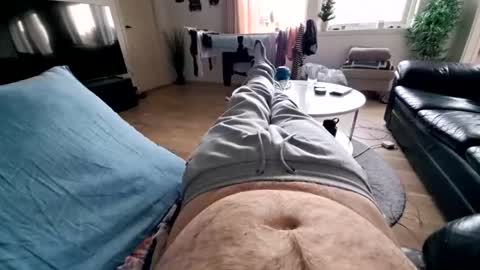 ak_2 online show from February 19, 2026, 8:43 am