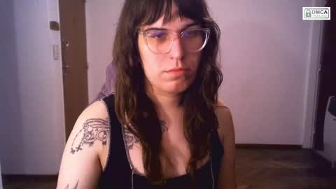 Snapshot of akamedolle chatting on April 12, 2026, 12:59 am Veronica Akame 3 online show from April 12, 2026, 12:59 am