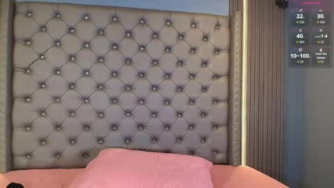 akane_sa online show from April 28, 2026, 2:27 am