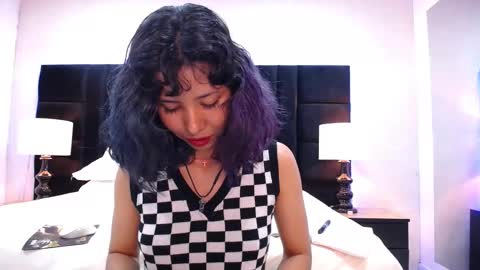 Snapshot of akane_uwu chatting on February 16, 2025, 4:53 pm A K A N E U W U online show from February 16, 2025, 4:53 pm