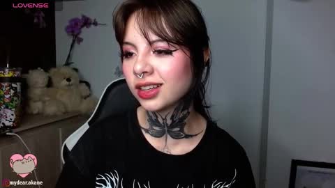 Snapshot of akanebellow chatting on December 14, 2025, 10:25 pm Akane Bellow online show from December 14, 2025, 10:25 pm