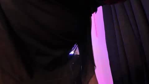 akarirosetti online show from October 21, 2025, 7:58 pm