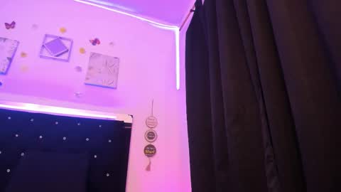 akarirosetti online show from October 24, 2025, 5:37 am