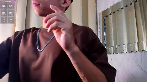 akazaboy online show from July 29, 2026, 5:49 am