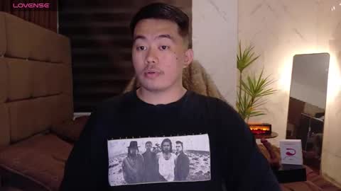 Snapshot of akihiro_morningstar chatting on January 9, 2026, 11:13 am Dave online show from January 9, 2026, 11:13 am