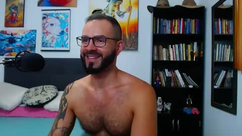 akiles online show from February 14, 2025, 1:45 am