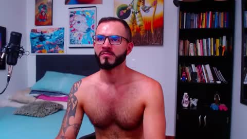 akiles online show from February 19, 2025, 10:09 pm