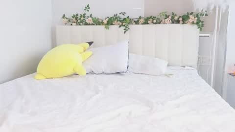 akina_star online show from October 15, 2025, 3:39 am