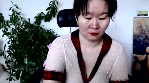 Snapshot of akira_xx chatting on May 25, 2026, 1:44 am Akira online show from May 25, 2026, 1:44 am