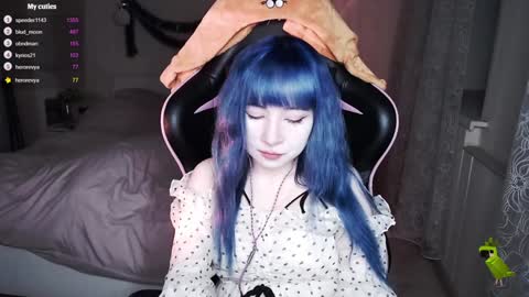 Snapshot of akirahartyx chatting on December 17, 2024, 1:49 pm akirahartyx online show from December 17, 2024, 1:49 pm