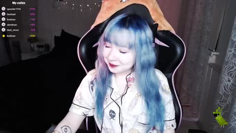 Snapshot of akirahartyx chatting on January 14, 2025, 1:28 pm akirahartyx online show from January 14, 2025, 1:28 pm