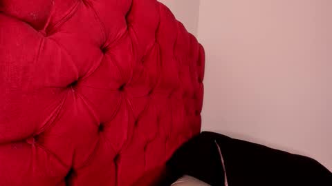 akirahattori__ online show from February 3, 2026, 6:40 am