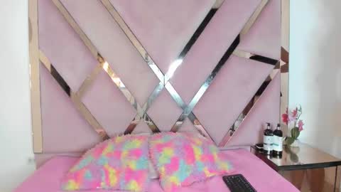 akiraht online show from October 28, 2025, 9:17 pm