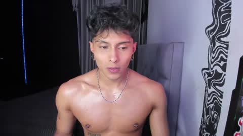 Ander uwu online show from July 5, 2026, 4:41 am