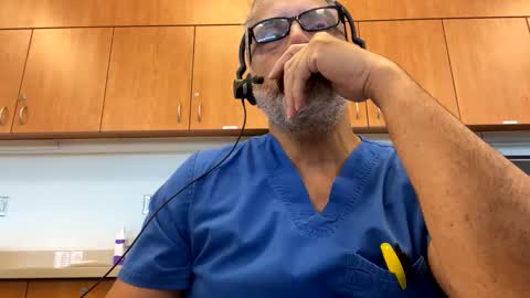 aladdin31673 online show from February 5, 2026, 4:44 pm