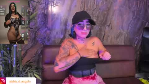 ALAHIA online show from December 5, 2025, 5:31 pm