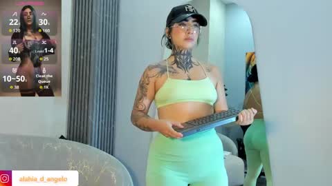 Snapshot of alahia_dangelo_ chatting on June 5, 2026, 5:40 pm ALAHIA online show from June 5, 2026, 5:40 pm