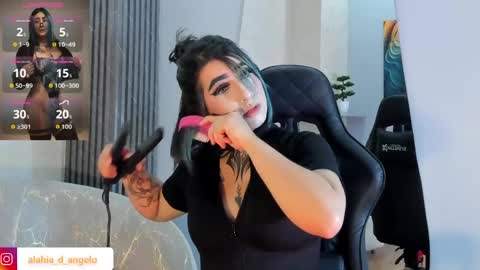 Snapshot of alahia_dangelo_ chatting on June 6, 2026, 6:01 pm ALAHIA online show from June 6, 2026, 6:01 pm
