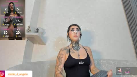 Snapshot of alahia_dangelo_ chatting on June 7, 2026, 3:27 pm ALAHIA online show from June 7, 2026, 3:27 pm