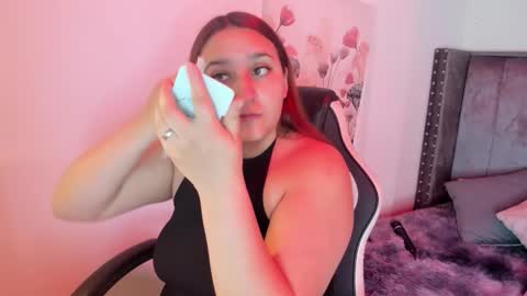 Alaia Carter online show from November 11, 2025, 3:06 am