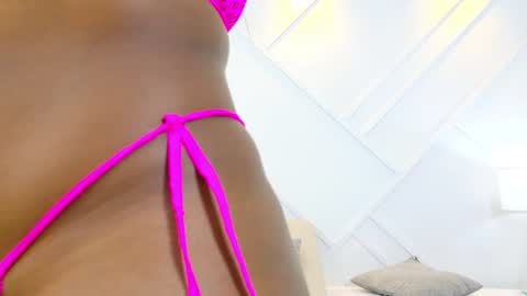 alaia_colins online show from June 26, 2026, 2:05 am