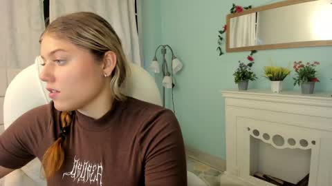 Alaia online show from January 31, 2025, 5:21 pm