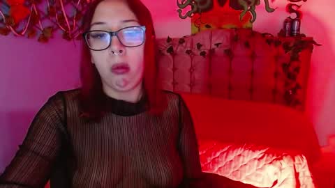 Snapshot of alaia_rossetti chatting on May 2, 2026, 8:36 pm alaia online show from May 2, 2026, 8:36 pm