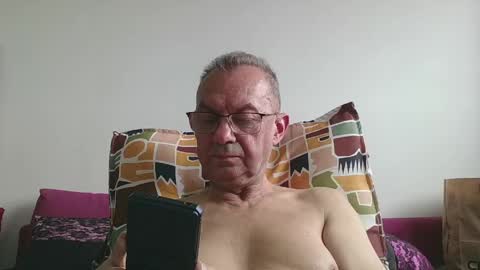 alain5159 online show from May 20, 2026, 9:04 am