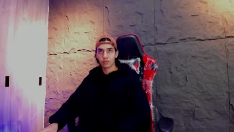 Snapshot of alan_boy01 chatting on September 14, 2025, 11:31 am Alan Boy online show from September 14, 2025, 11:31 am