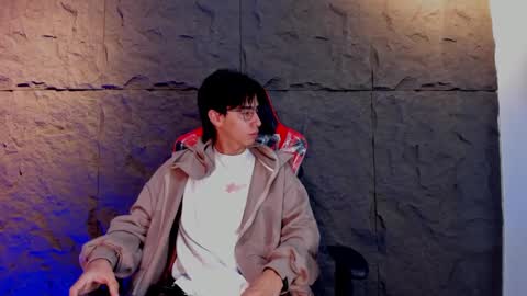 Snapshot of alan_boy01 chatting on September 18, 2025, 11:56 am Alan Boy online show from September 18, 2025, 11:56 am