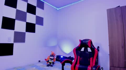 Snapshot of alan_boy01 chatting on September 29, 2025, 12:10 pm Alan Boy online show from September 29, 2025, 12:10 pm