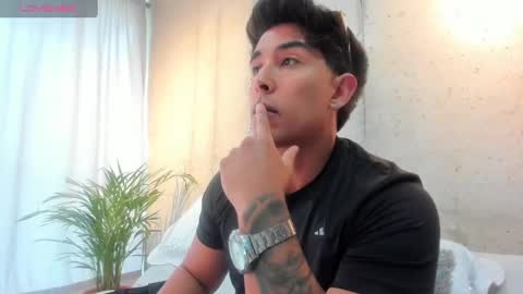 Snapshot of alan_greek_1 chatting on January 2, 2025, 8:02 pm Alan greek online show from January 2, 2025, 8:02 pm