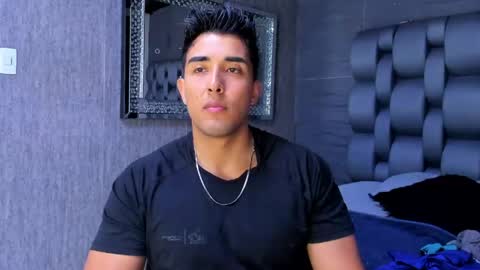 Snapshot of alan_greek_1 chatting on April 14, 2026, 11:55 pm Alan greek online show from April 14, 2026, 11:55 pm