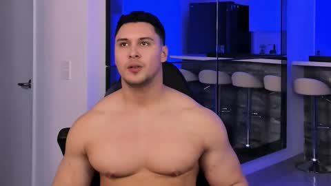 Snapshot of alan_vidal chatting on September 18, 2025, 1:51 am Alan Vidal online show from September 18, 2025, 1:51 am