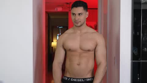 Snapshot of alan_vidal chatting on October 25, 2025, 12:18 am Alan Vidal online show from October 25, 2025, 12:18 am