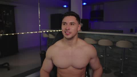 Snapshot of alan_vidal chatting on May 29, 2026, 4:32 am Alan Vidal online show from May 29, 2026, 4:32 am