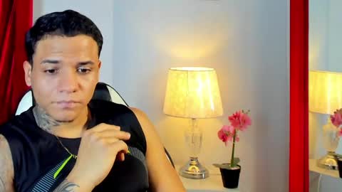 alan_vitori online show from May 16, 2026, 11:14 pm