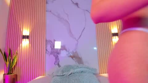 Snapshot of alana_333 chatting on September 22, 2025, 12:07 pm A L A N A online show from September 22, 2025, 12:07 pm