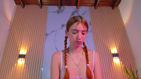 Snapshot of alana_333 chatting on November 12, 2025, 11:10 am A L A N A online show from November 12, 2025, 11:10 am