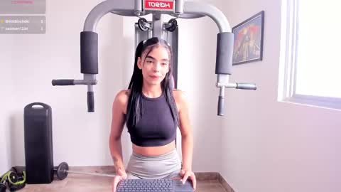 Snapshot of alana__roxxxy chatting on September 11, 2025, 12:27 pm Alana online show from September 11, 2025, 12:27 pm