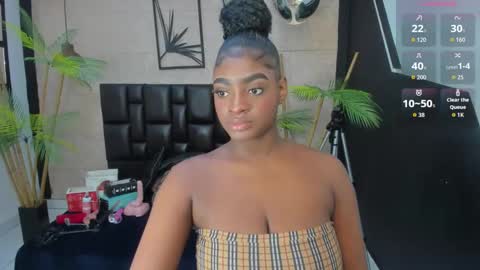 Snapshot of alana_bonny chatting on September 9, 2025, 12:37 pm Alana online show from September 9, 2025, 12:37 pm