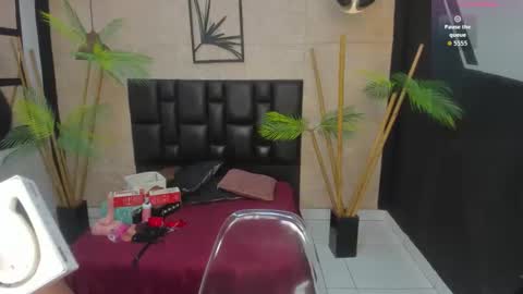 Snapshot of alana_bonny chatting on September 13, 2025, 12:16 pm Alana online show from September 13, 2025, 12:16 pm