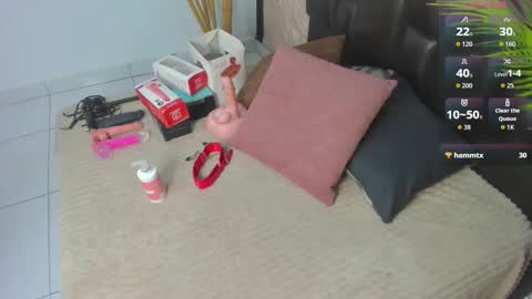 Snapshot of alana_bonny chatting on September 16, 2025, 12:06 pm Alana online show from September 16, 2025, 12:06 pm