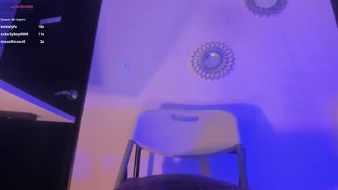 Snapshot of alana_madison chatting on December 9, 2024, 2:49 pm Maeve online show from December 9, 2024, 2:49 pm