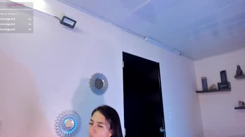 Snapshot of alana_madison chatting on December 13, 2024, 2:38 pm Maeve online show from December 13, 2024, 2:38 pm