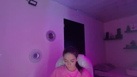 Snapshot of alana_madison chatting on January 21, 2025, 1:54 pm Maeve online show from January 21, 2025, 1:54 pm