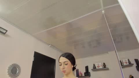 Snapshot of alana_madison chatting on March 5, 2025, 11:06 am Maeve online show from March 5, 2025, 11:06 am