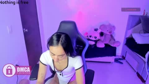 alana_pherson online show from July 23, 2026, 3:48 am