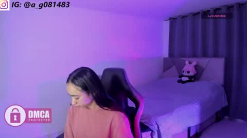 alana_pherson online show from August 9, 2026, 3:23 am